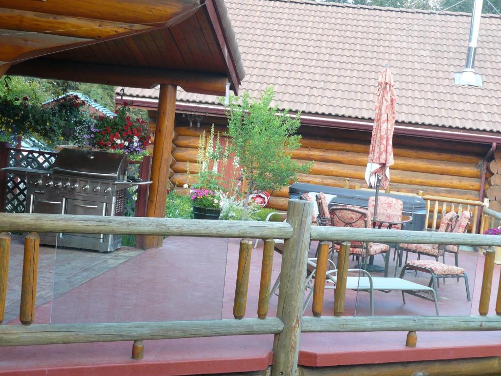 Hitching Post Resort Kelowna Bilik gambar